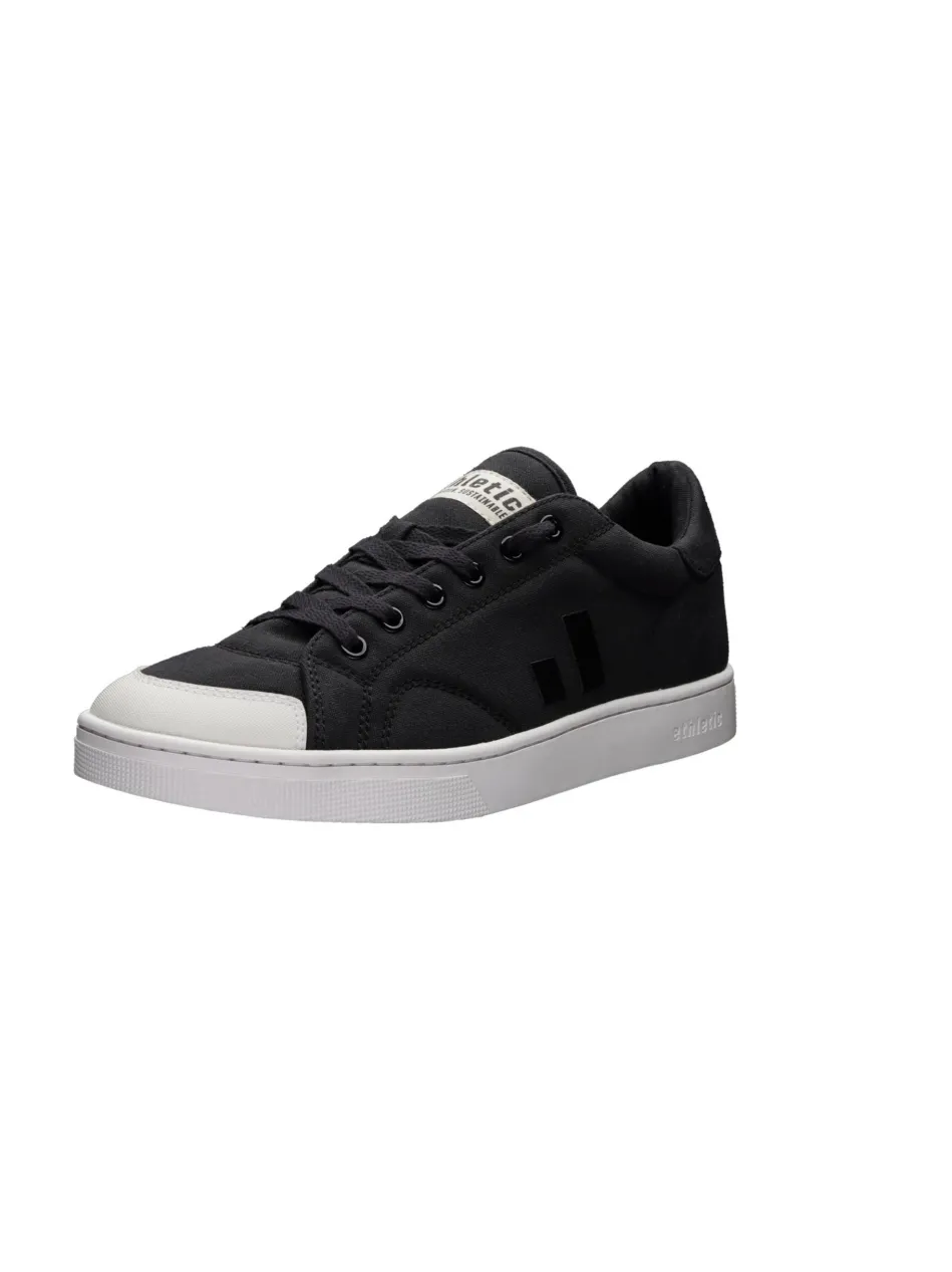 Unisex Canvas Sneaker