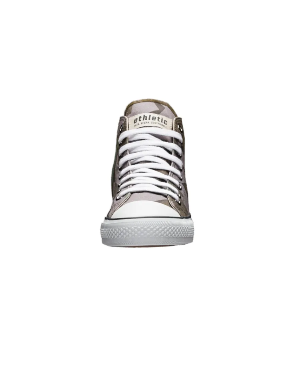 Unisex Canvas Sneaker