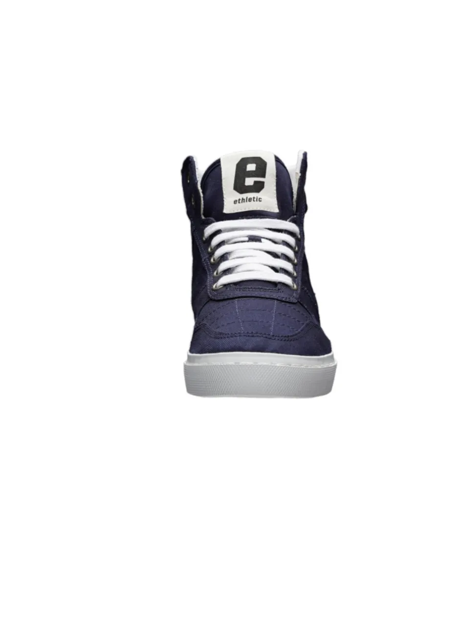 Unisex Canvas Sneaker