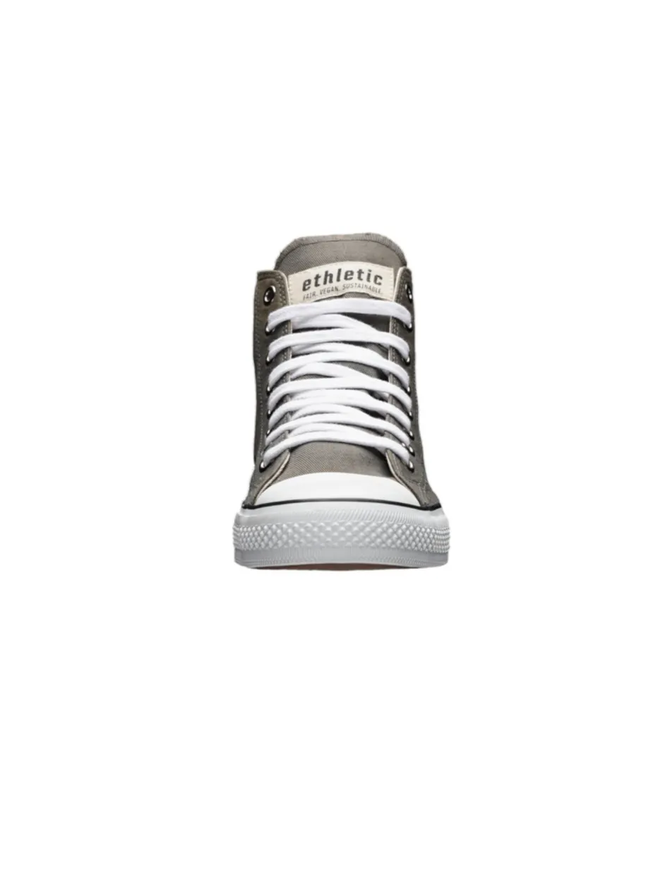 Unisex Canvas Sneaker