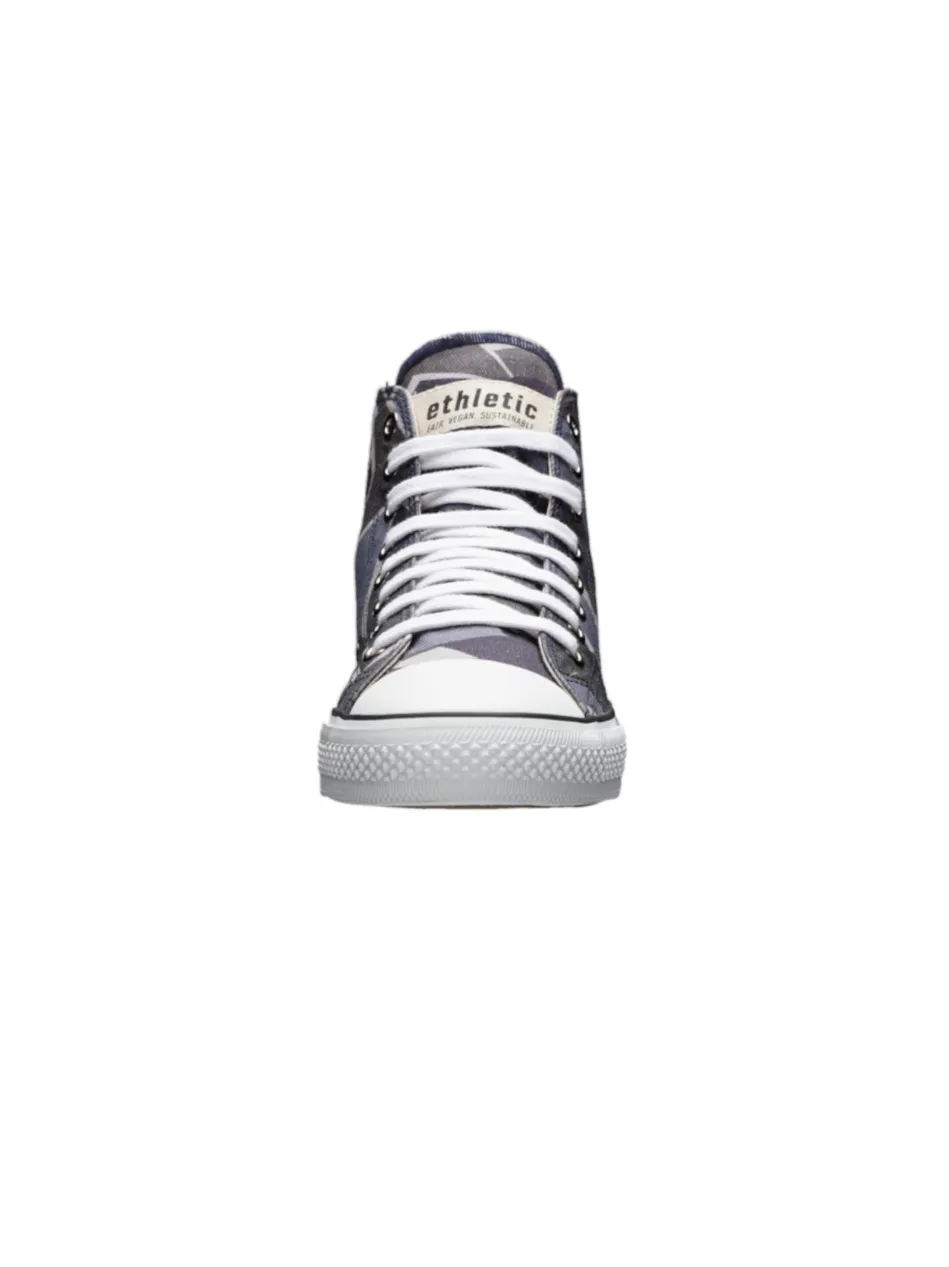 Unisex Canvas Sneaker