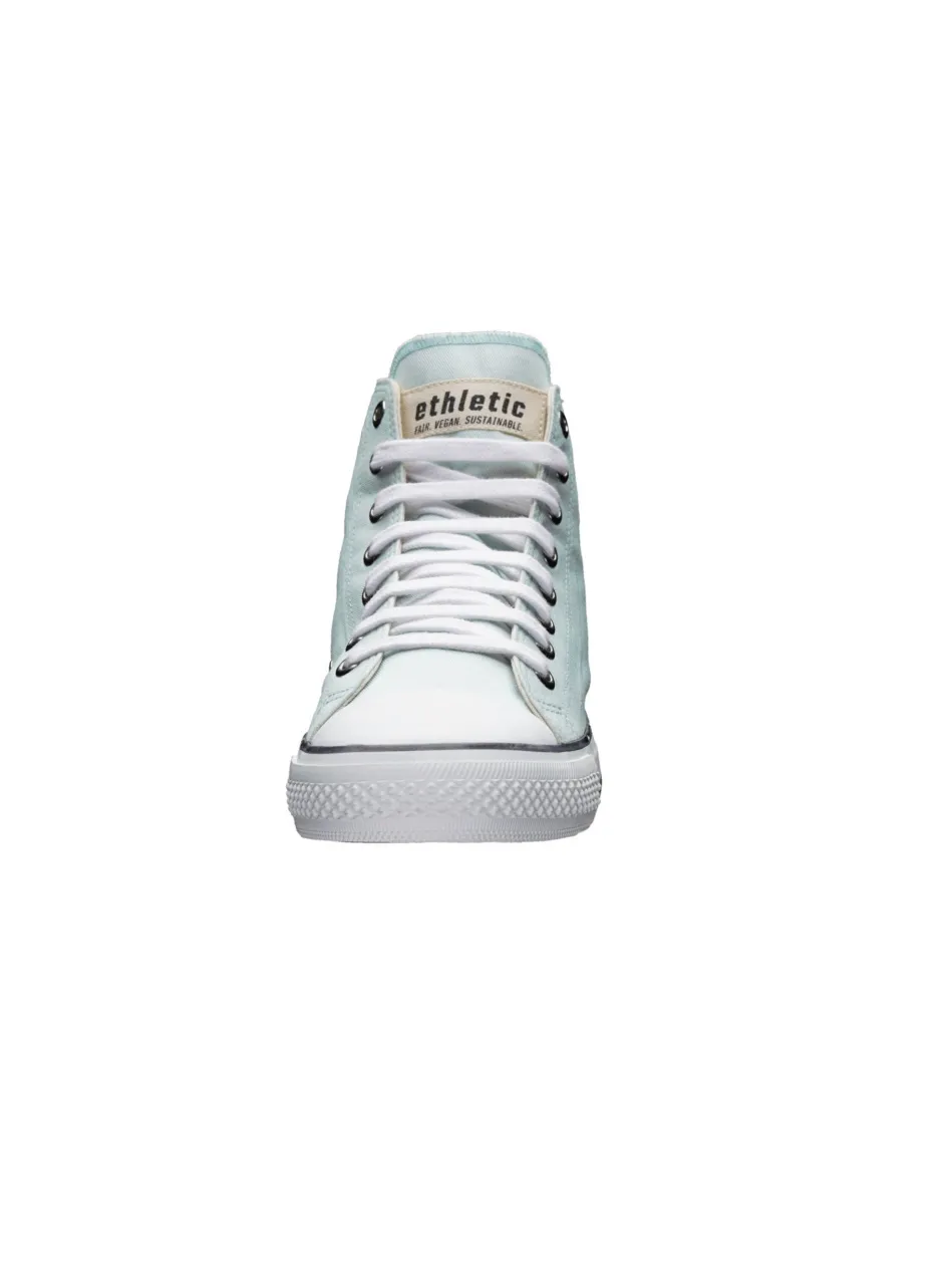 Unisex Canvas Sneaker