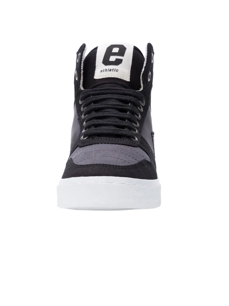 Unisex Canvas Sneaker