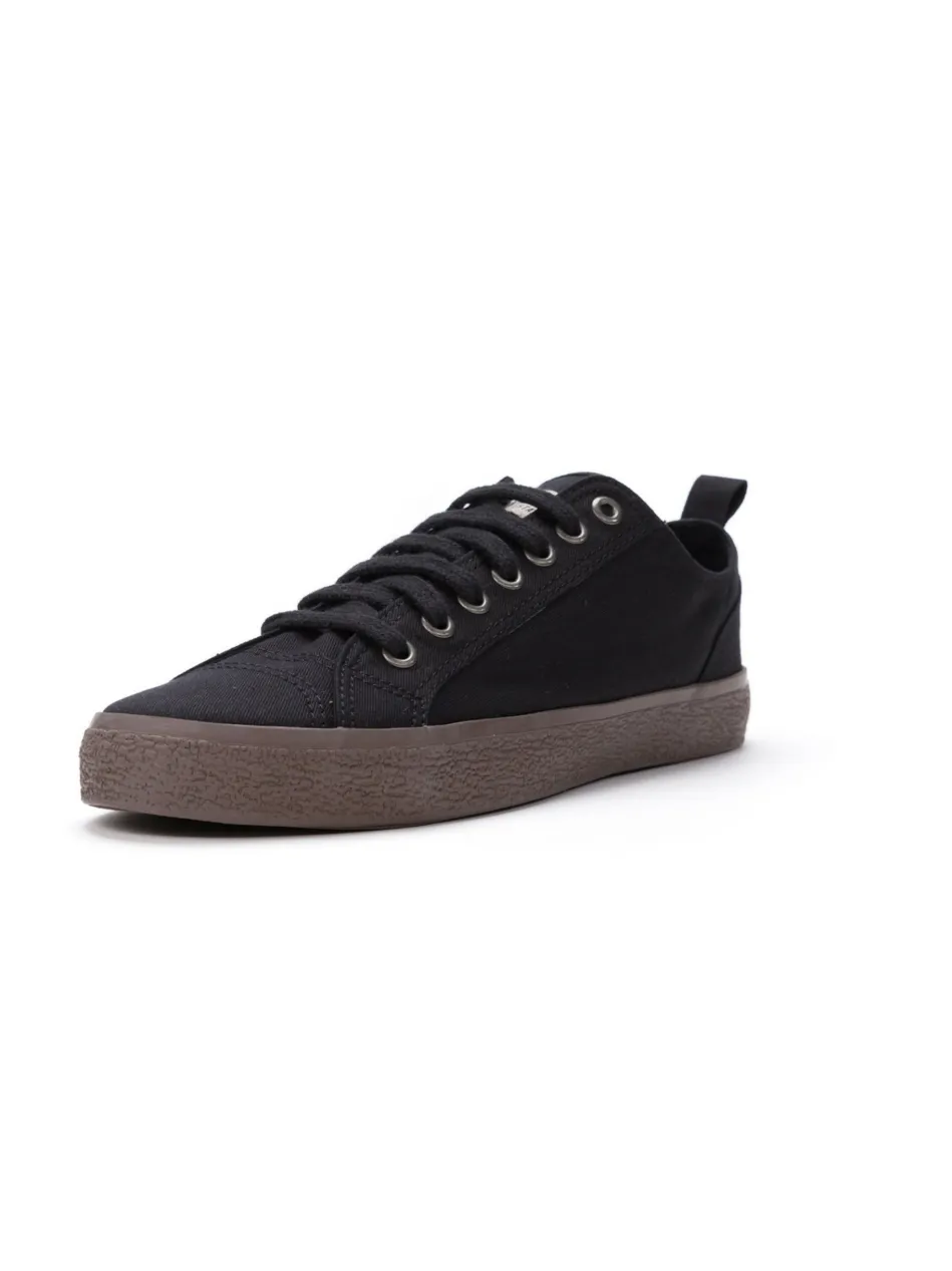 Unisex Canvas Sneaker